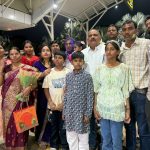 गल्फ देशों में फंसे लोगों की घर वापसी शुरू, रांची एयरपोर्ट पर परिजनों ने मनाई होली