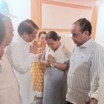 मंत्री दीपिका पांडेय सिंह के आवास पहुंचे कांग्रेस प्रभारी के. राजू और प्रदेश अध्यक्ष केशव महतो कमलेश, पुत्री के निधन पर जताया शोक